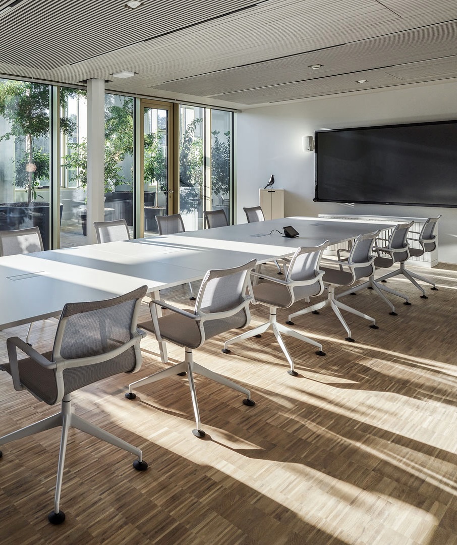 vitra-konferenztisch_2-schmal