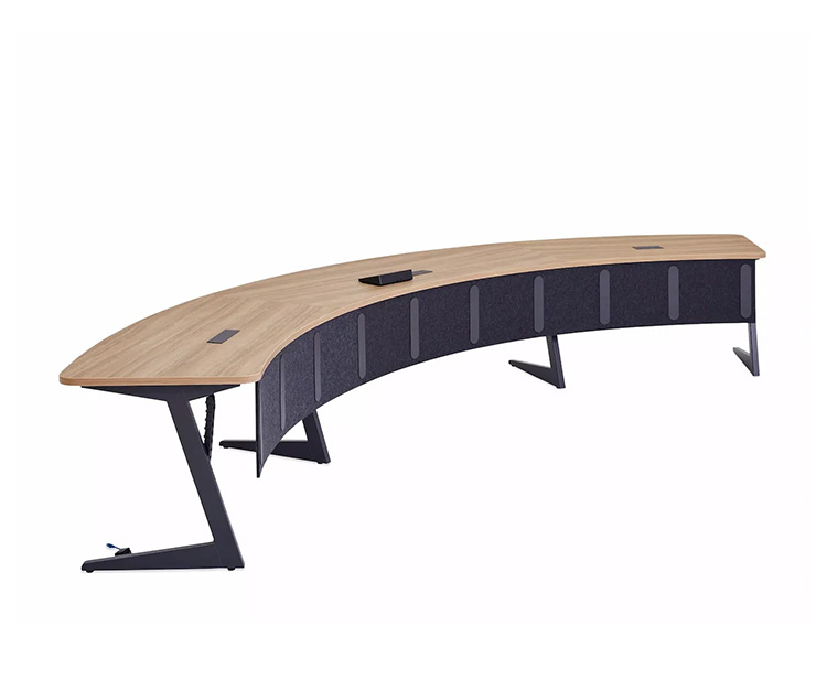 steelcase-oculartm-arc7-konferenztisch-mit-front-row-design-und-integrierter-technik-fuer-bis-zu-7-personen