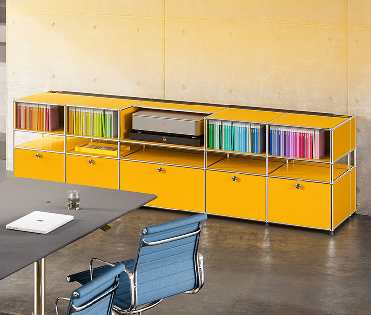 usm_gelb_750_0001_usm_leica_cine_collection_office_120_goldyellow_shopify_b1