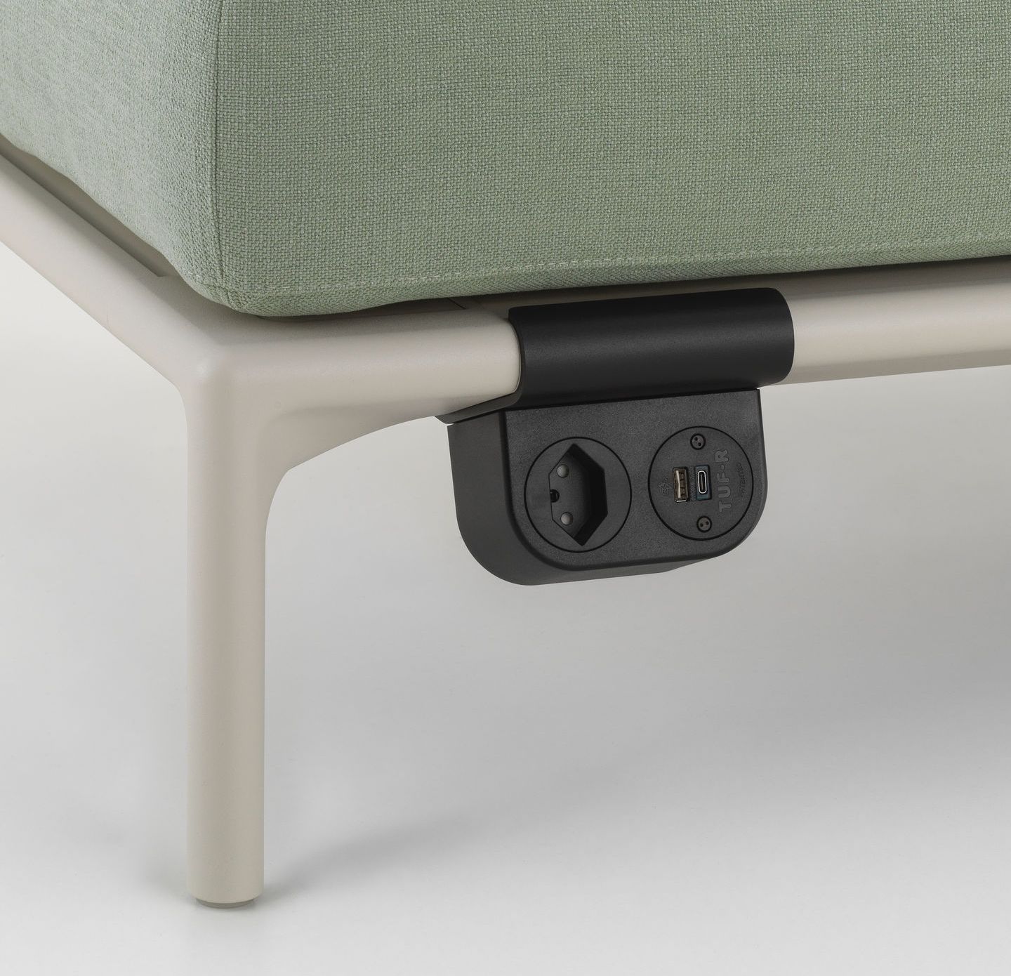 Elektrifizierung für Vitra Anagram Club