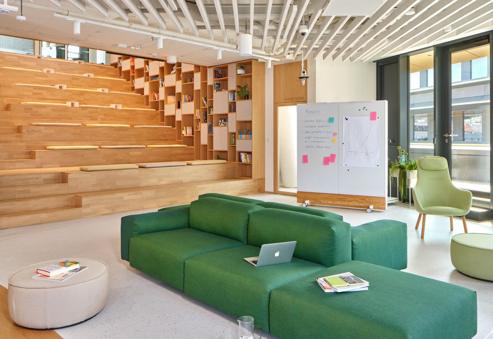 dancing-wall-2-whiteboard-2